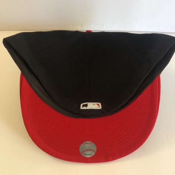 NWT Detroit Tigers New Era Fitted Red Double Heart Variant Hat Choose Your Size - Picture 5 of 5